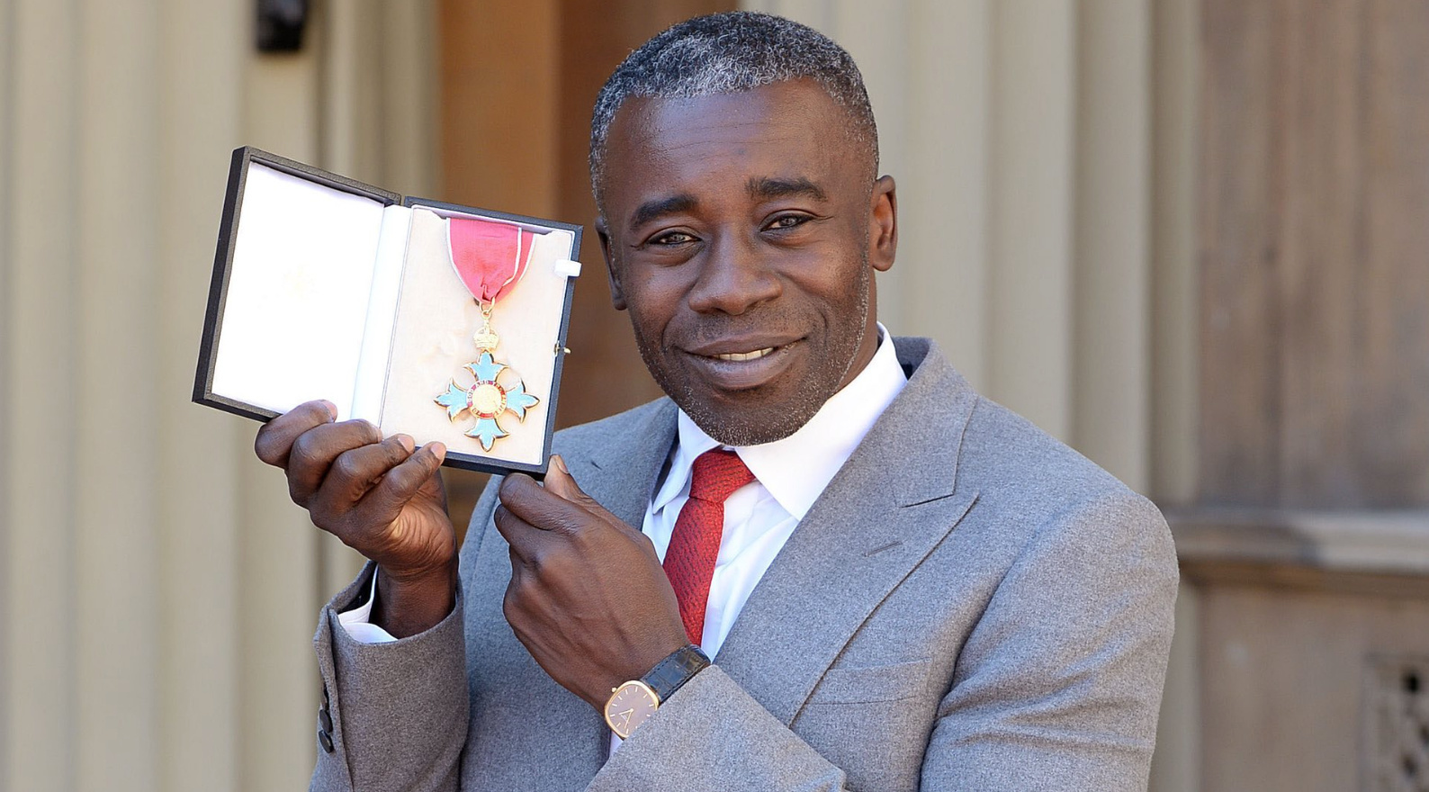 British Artist Chris Ofili Received Royal Honor at Buckingham Palace -  Culture Type
