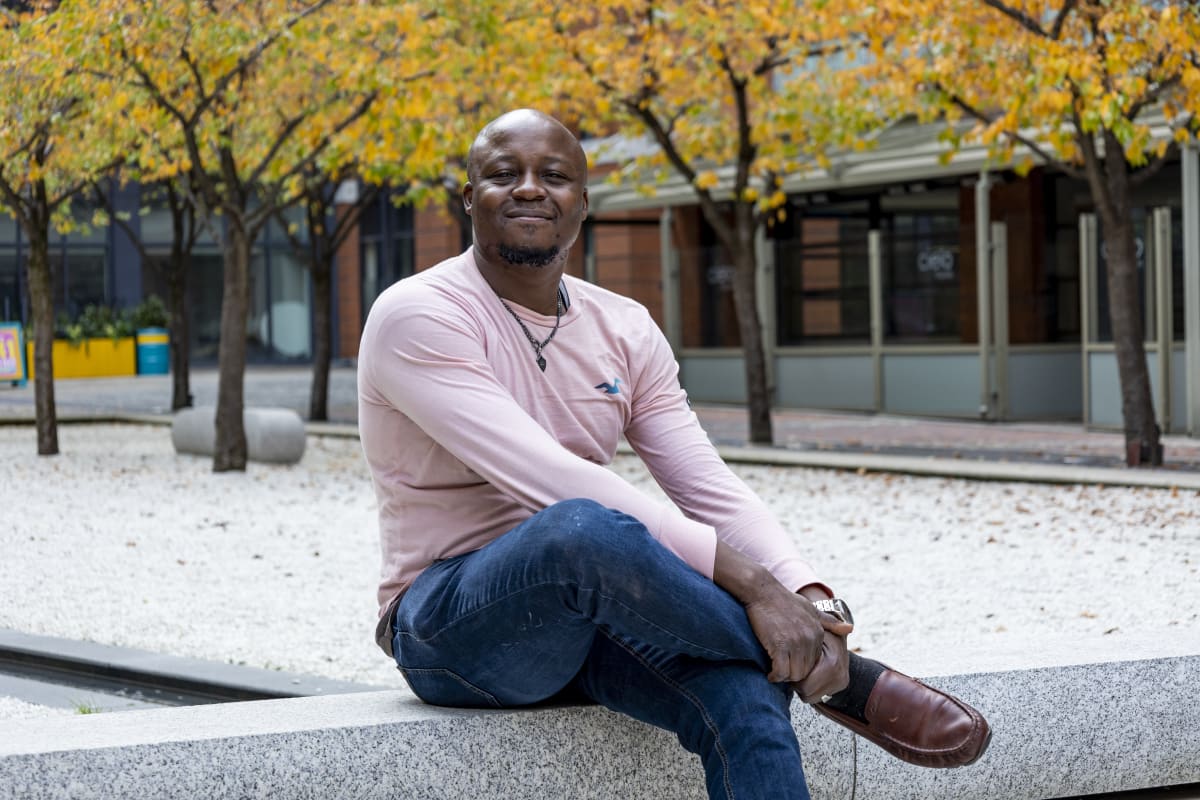 Ed Cross Fine Art Now Represents Nigerian Artist Abdulrazaq